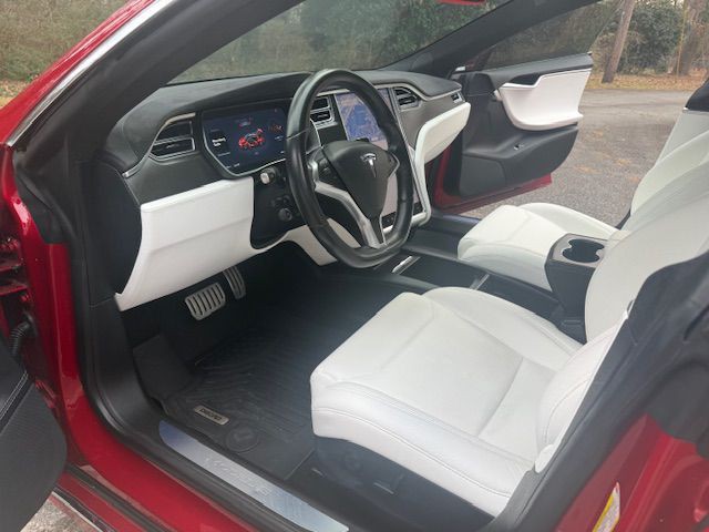 2017 Tesla Model S Image 6