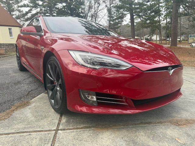 2017 Tesla Model S Image 19