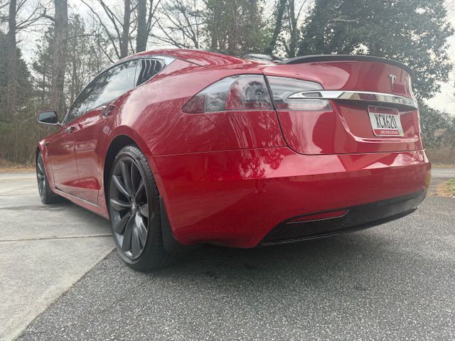 2017 Tesla Model S Image 38