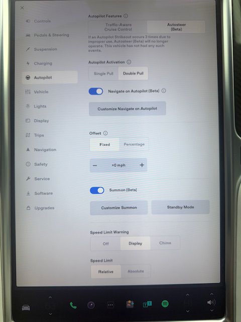 2017 Tesla Model S Image 42