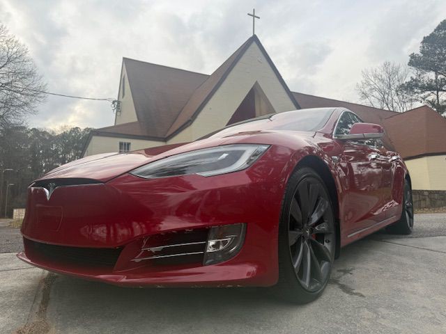 2017 Tesla Model S Image 44