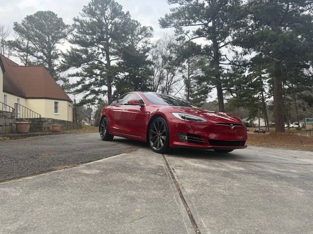 2017 Tesla Model S Image 46