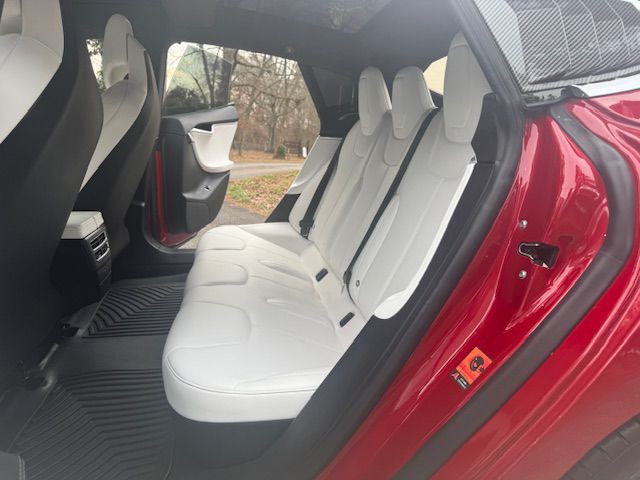2017 Tesla Model S Image 49