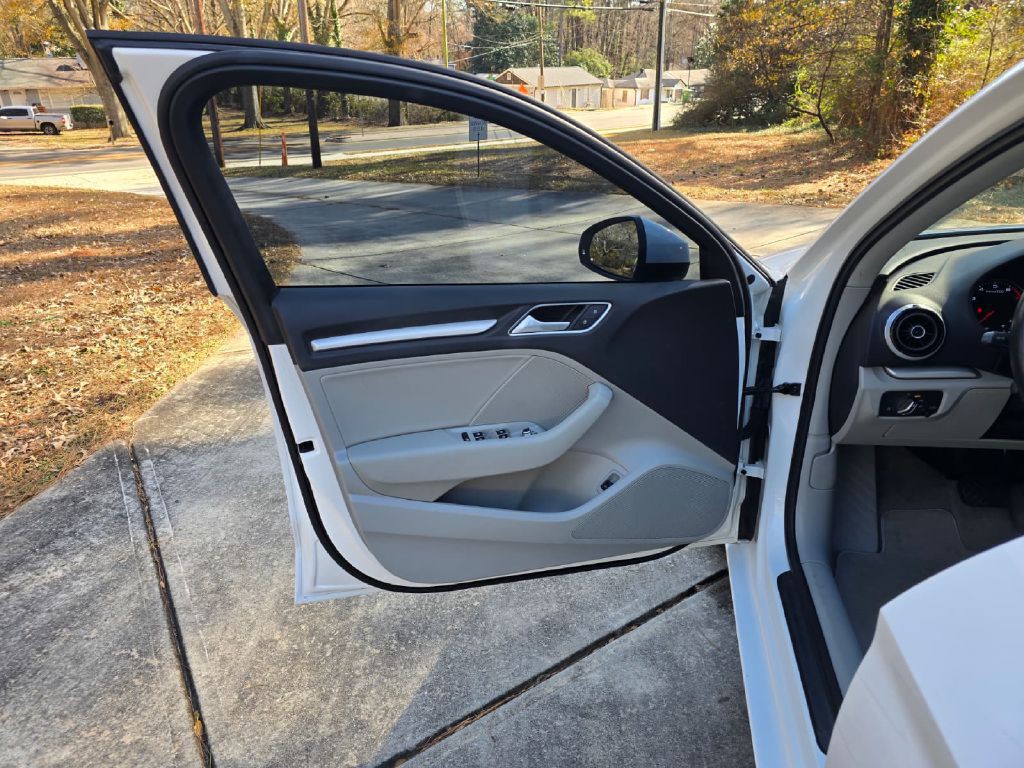 2016 Audi A3 Image 24