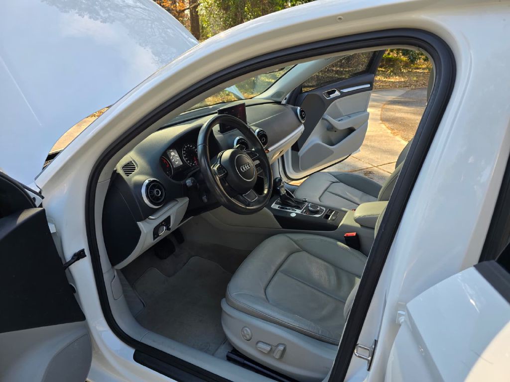 2016 Audi A3 Image 37