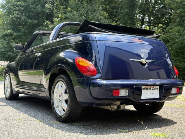 2005 Chrysler PT Cruiser Image 4