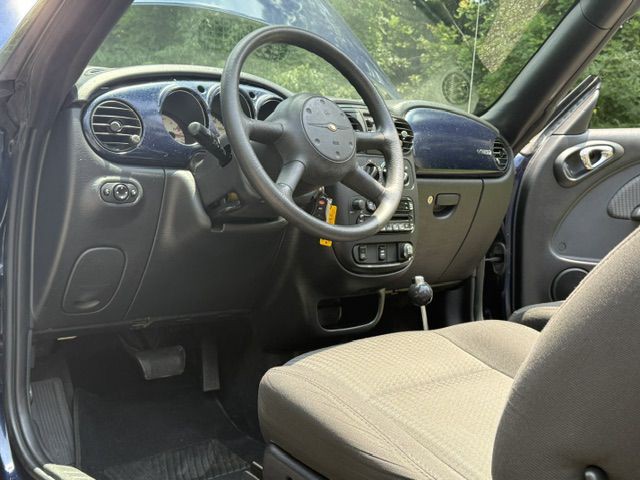 2005 Chrysler PT Cruiser Image 48