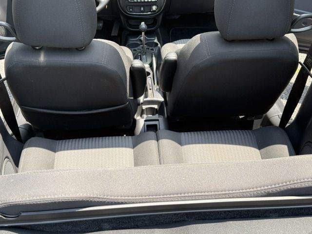 2005 Chrysler PT Cruiser Image 53