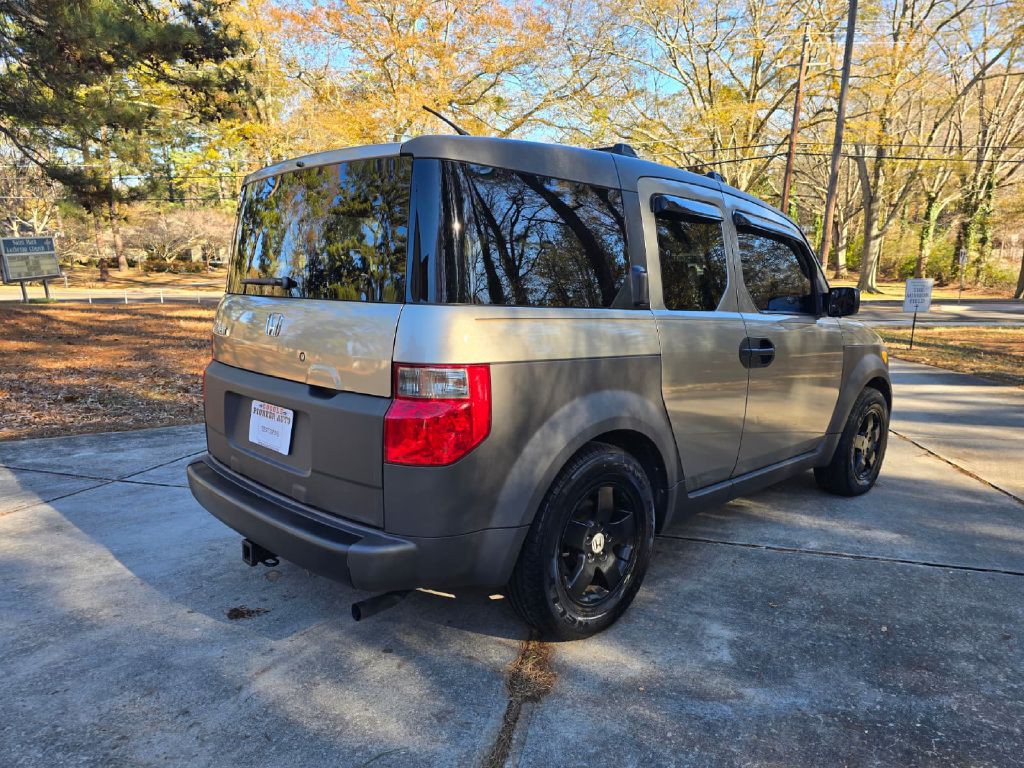 2004 Honda Element Image 4