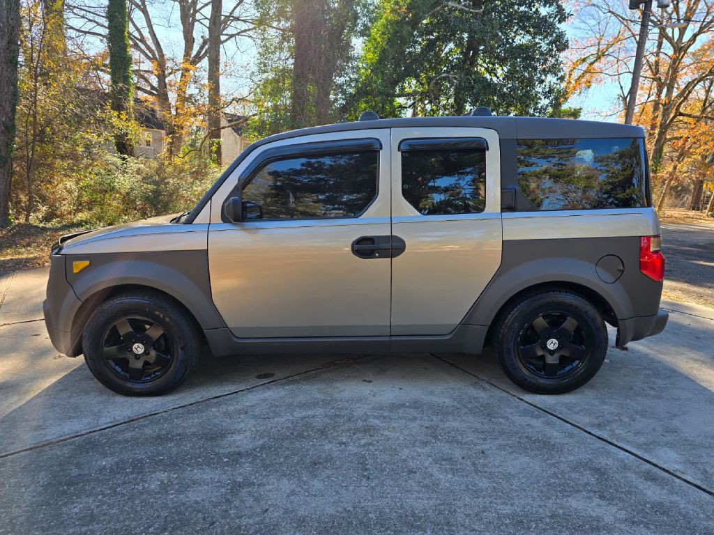 2004 Honda Element Image 5