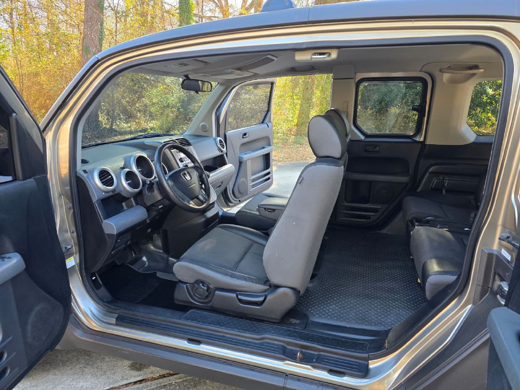 2004 Honda Element Image 7