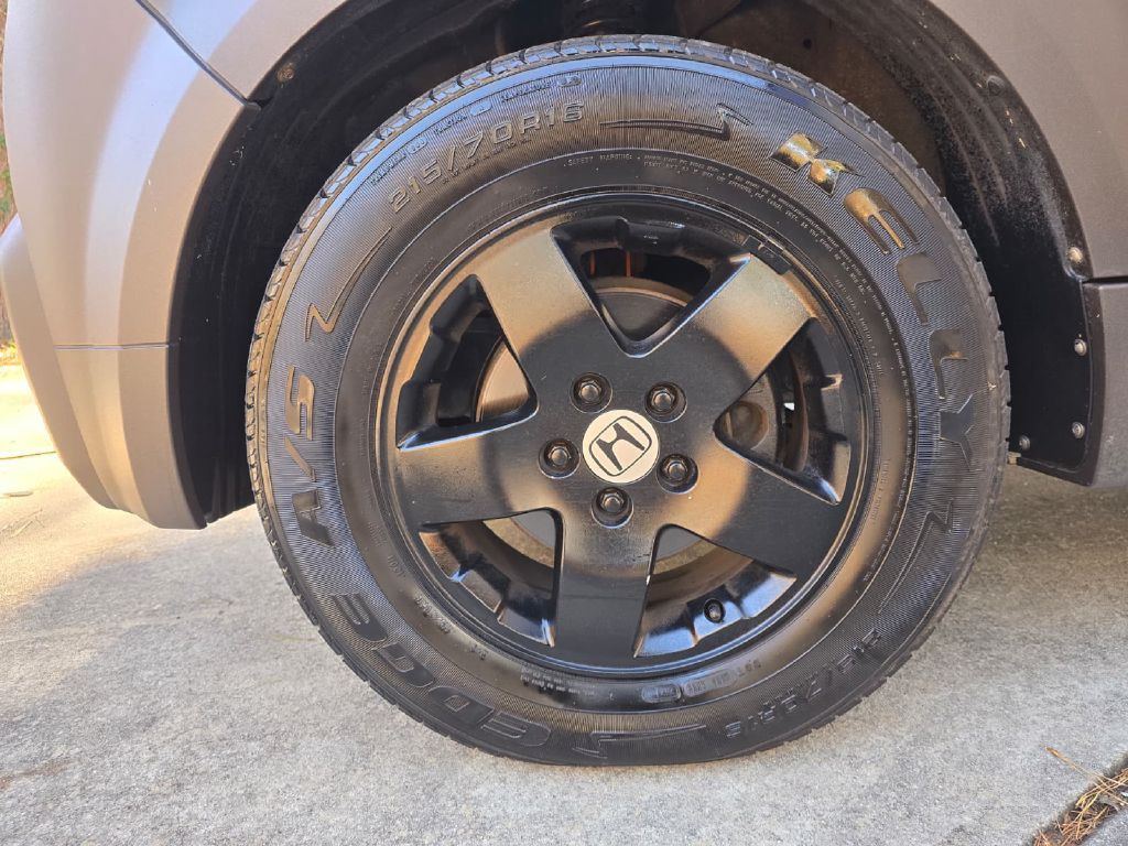 2004 Honda Element Image 11