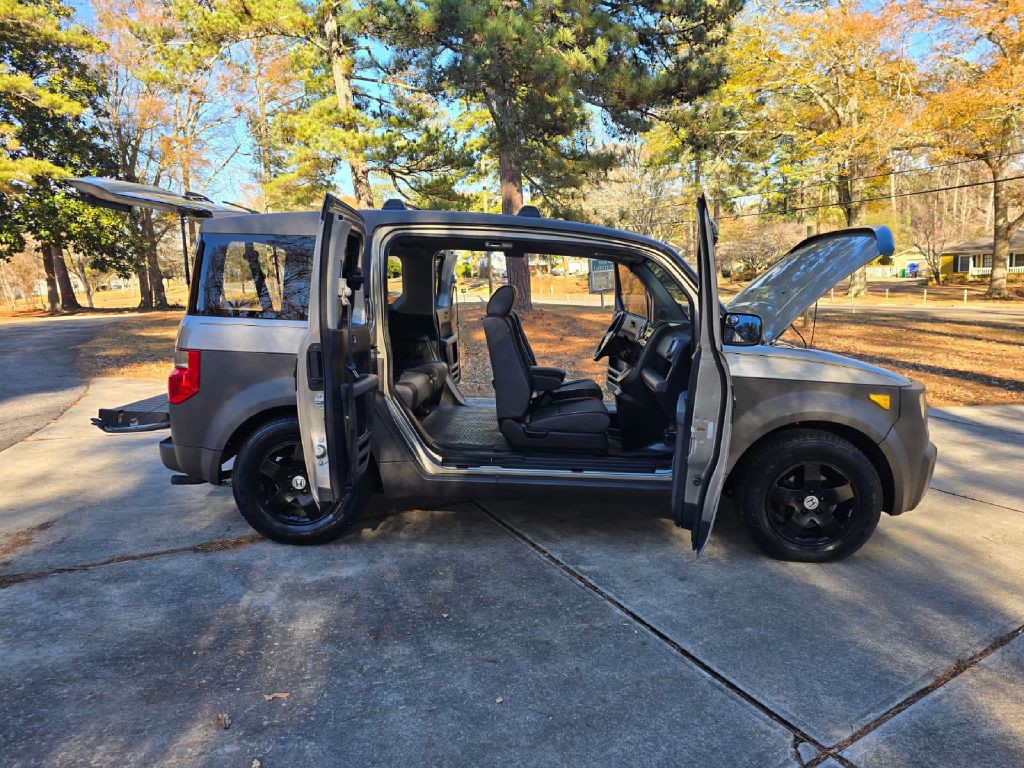 2004 Honda Element Image 31