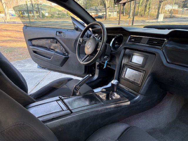 2012 Ford Mustang Image 8