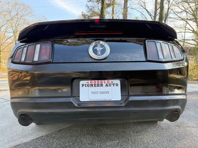 2012 Ford Mustang Image 23