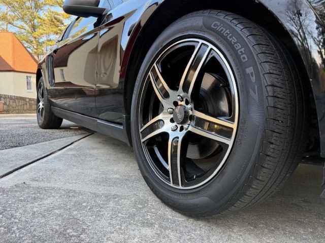 2012 Ford Mustang Image 30