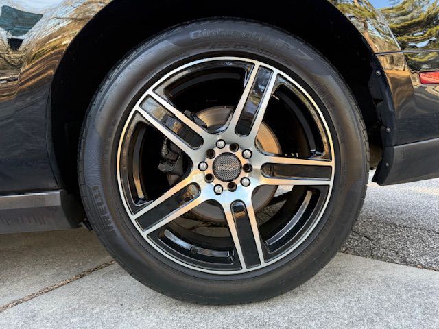 2012 Ford Mustang Image 37