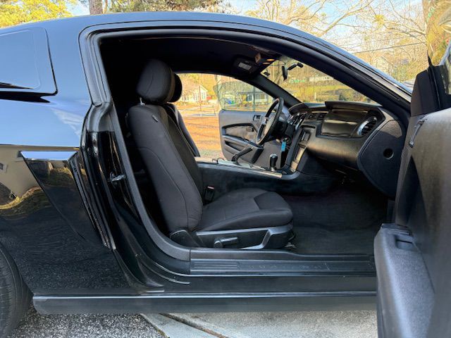 2012 Ford Mustang Image 42