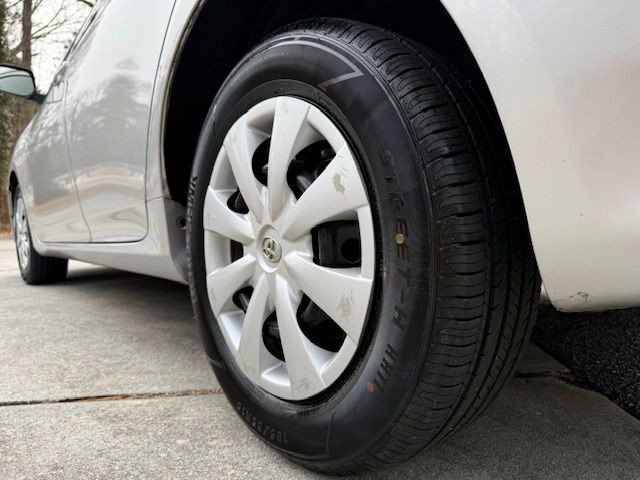 2010 Toyota Corolla Image 23