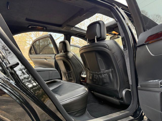 2008 Mercedes-Benz S-Class Image 48