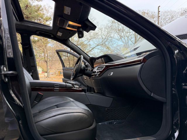 2008 Mercedes-Benz S-Class Image 52