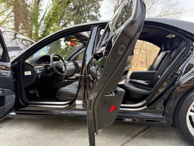 2008 Mercedes-Benz S-Class Image 54