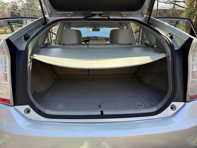 2011 Toyota Prius Image 14