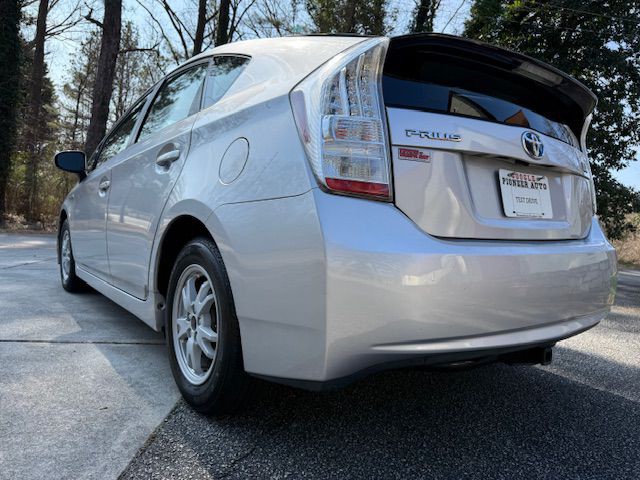 2011 Toyota Prius Image 33