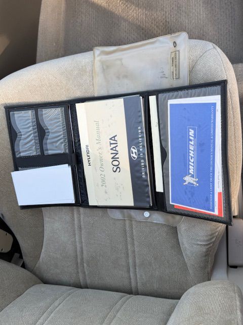 2002 Hyundai Sonata Image 25