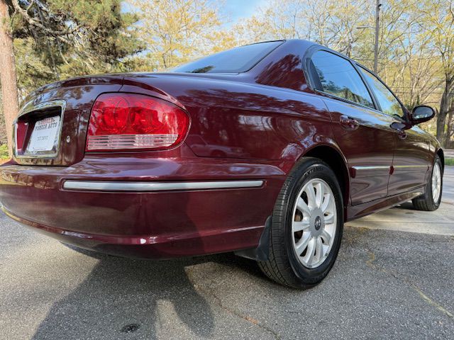 2002 Hyundai Sonata Image 35