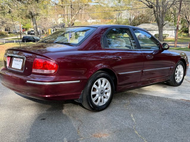 2002 Hyundai Sonata Image 39