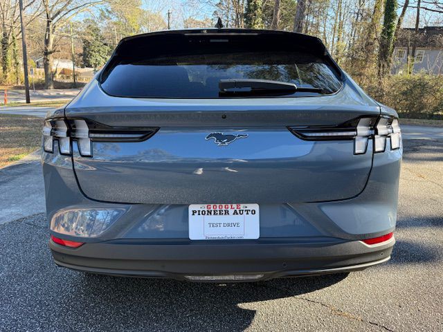 2023 Ford Mustang Image 27