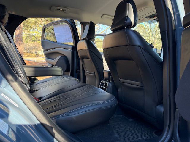 2023 Ford Mustang Image 35