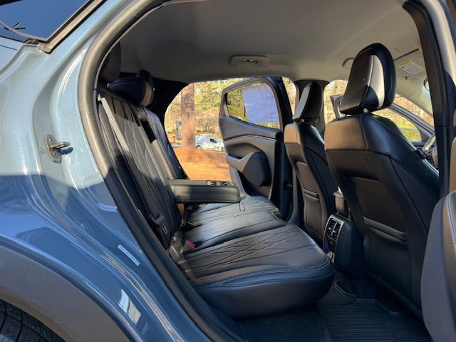 2023 Ford Mustang Image 36