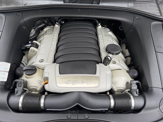 2008 Porsche Cayenne Image 10