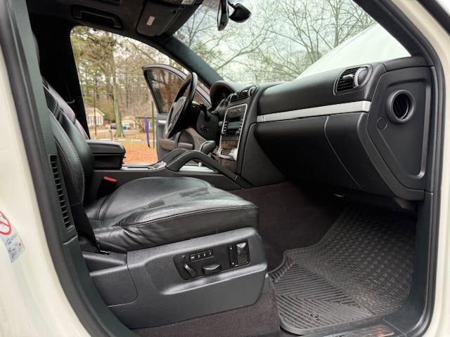 2008 Porsche Cayenne Image 39