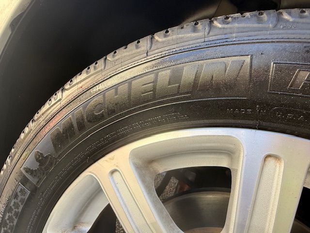 2011 Cadillac DTS Image 50