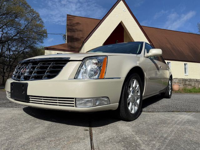 2011 Cadillac DTS Image 67