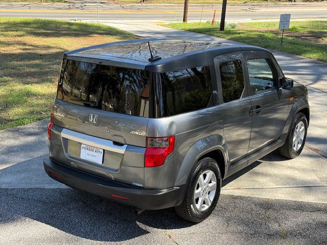 2011 Honda Element Image 2