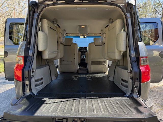 2011 Honda Element Image 22