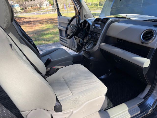 2011 Honda Element Image 34