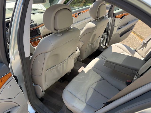 2007 Mercedes-Benz E-Class Image 8