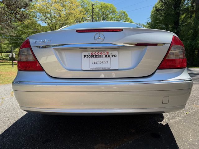 2007 Mercedes-Benz E-Class Image 13