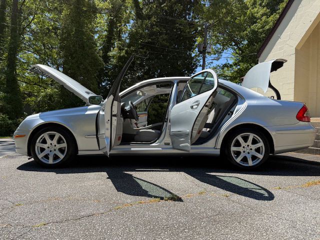 2007 Mercedes-Benz E-Class Image 15
