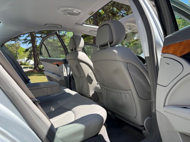 2007 Mercedes-Benz E-Class Image 20