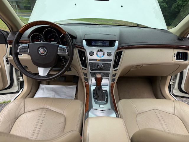 2012 Cadillac CTS Image 9