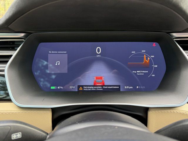 2015 Tesla Model S Image 56