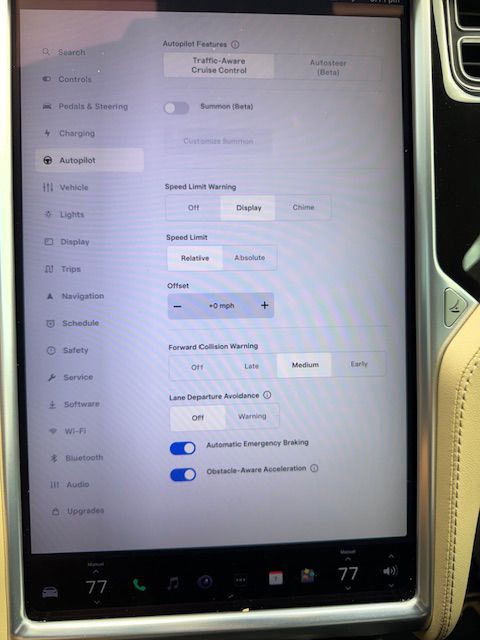 2015 Tesla Model S Image 58