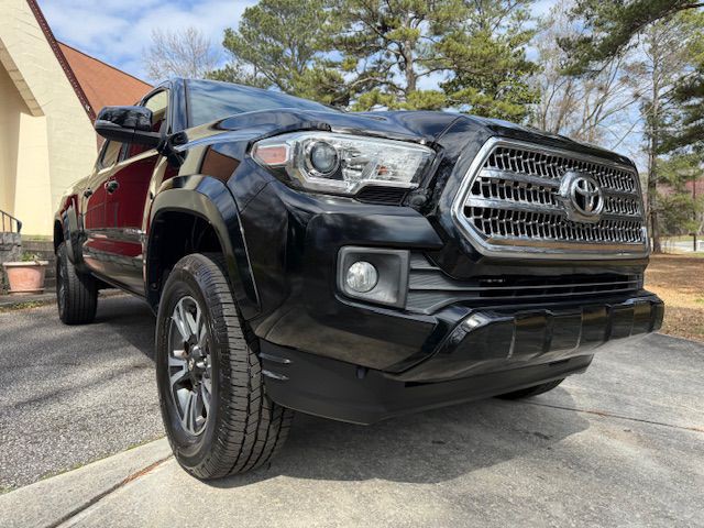 2016 Toyota Tacoma Image 20