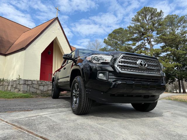 2016 Toyota Tacoma Image 34